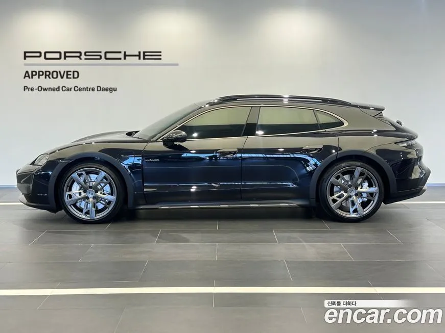 Porsche Taycan 2025 из KR, фото 3