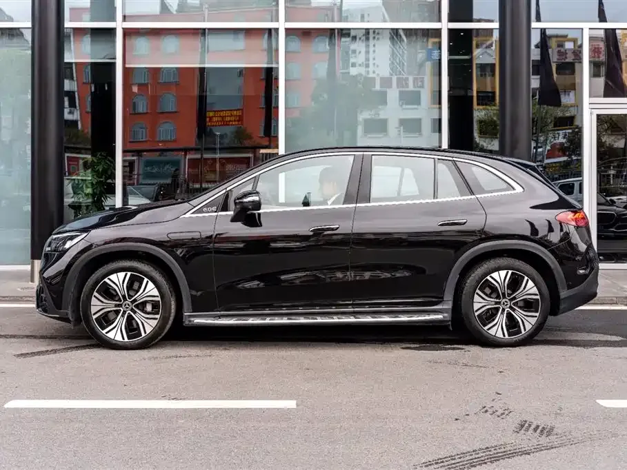 Mercedes-Benz EQE SUV 2024 из CN, фото 2