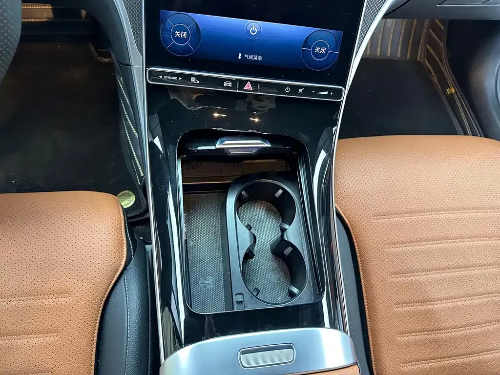 Mercedes-Benz C-Class 2024 из CN, фото 8