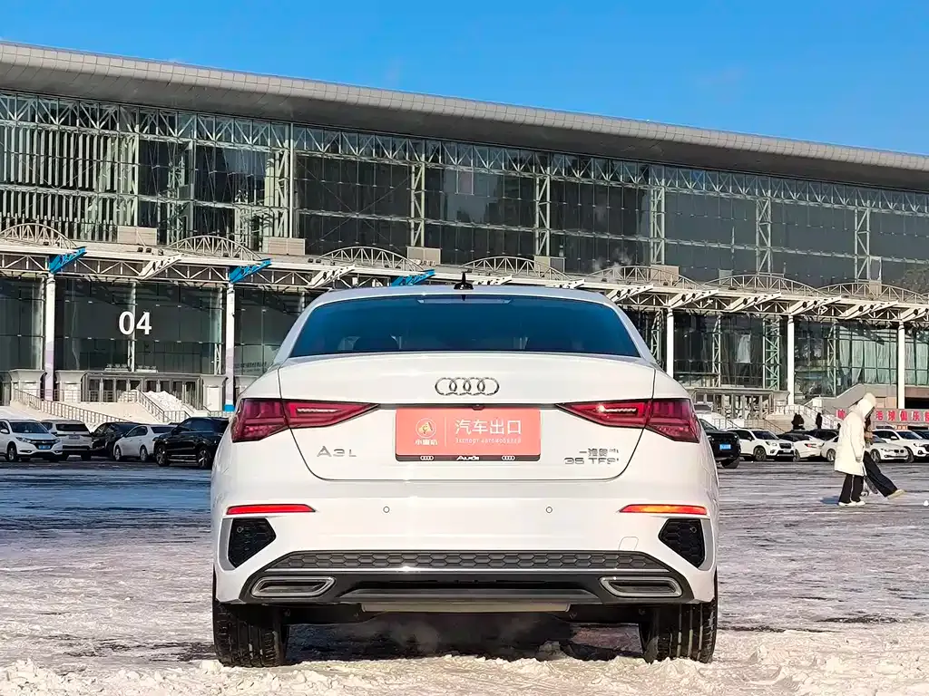 Audi A3 2022 из CN, фото 6