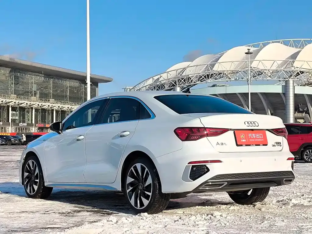 Audi A3 2022 из CN, фото 4