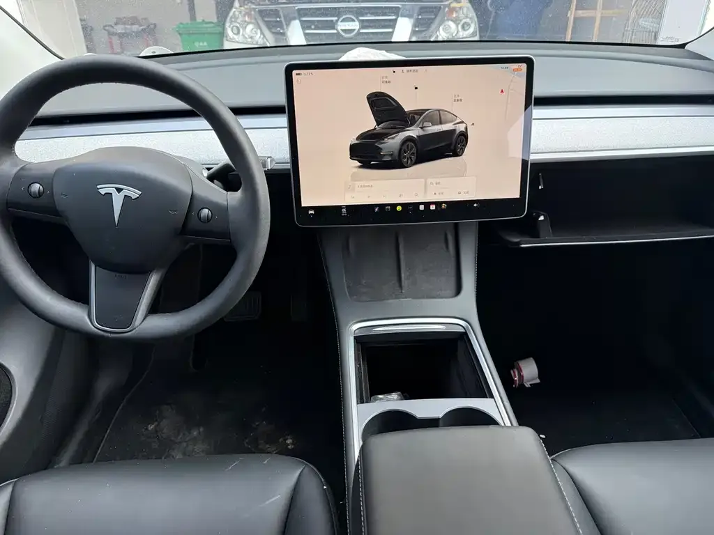 Tesla Model Y 2024 из CN, фото 6