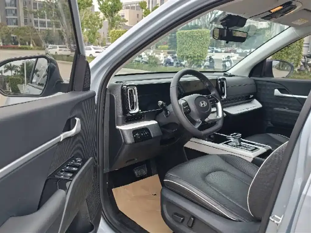 Hyundai ix35 2024 из CN, фото 5