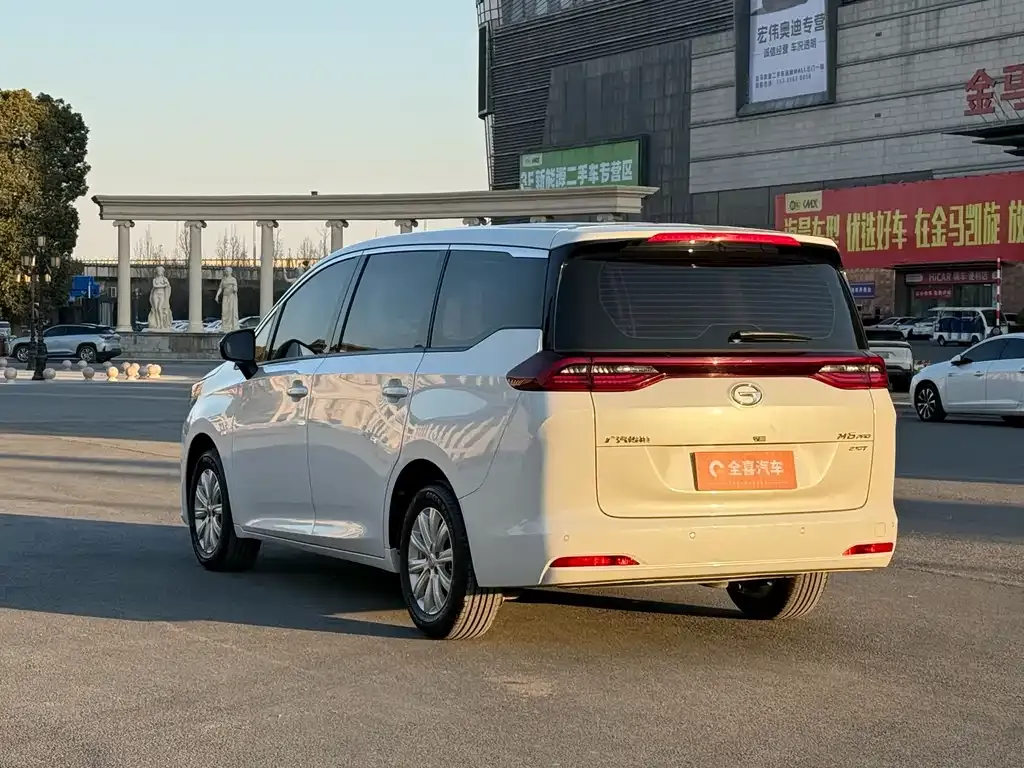 GAC Motor Trumpchi M6 — фото 5