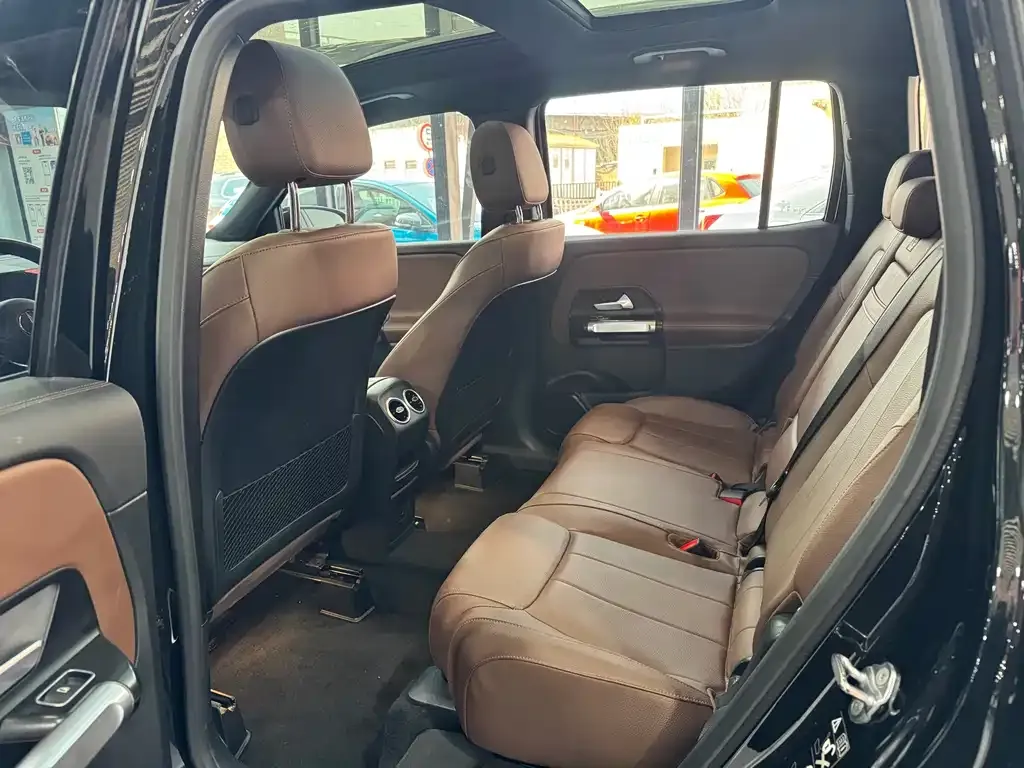 Mercedes-Benz GLB 2023 из CN, фото 5