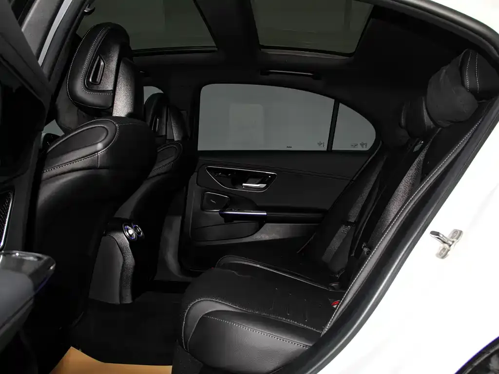 Mercedes-Benz C-Class New Energy 2025 из CN, фото 7