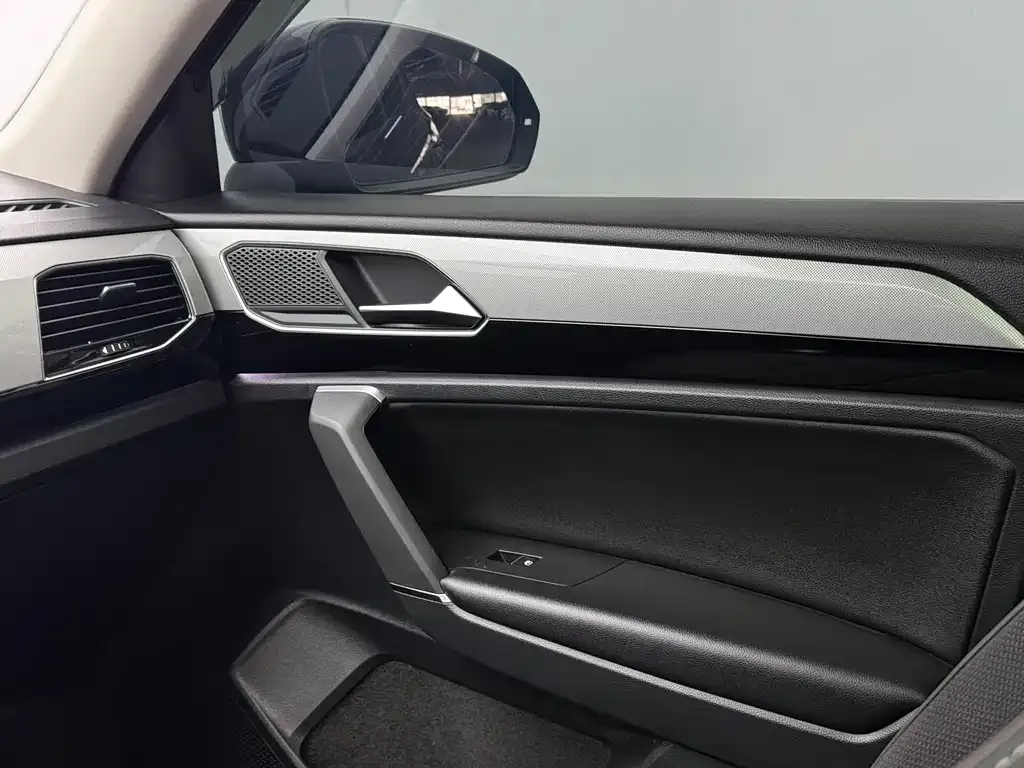 Volkswagen Tayron 2022 из CN, фото 9