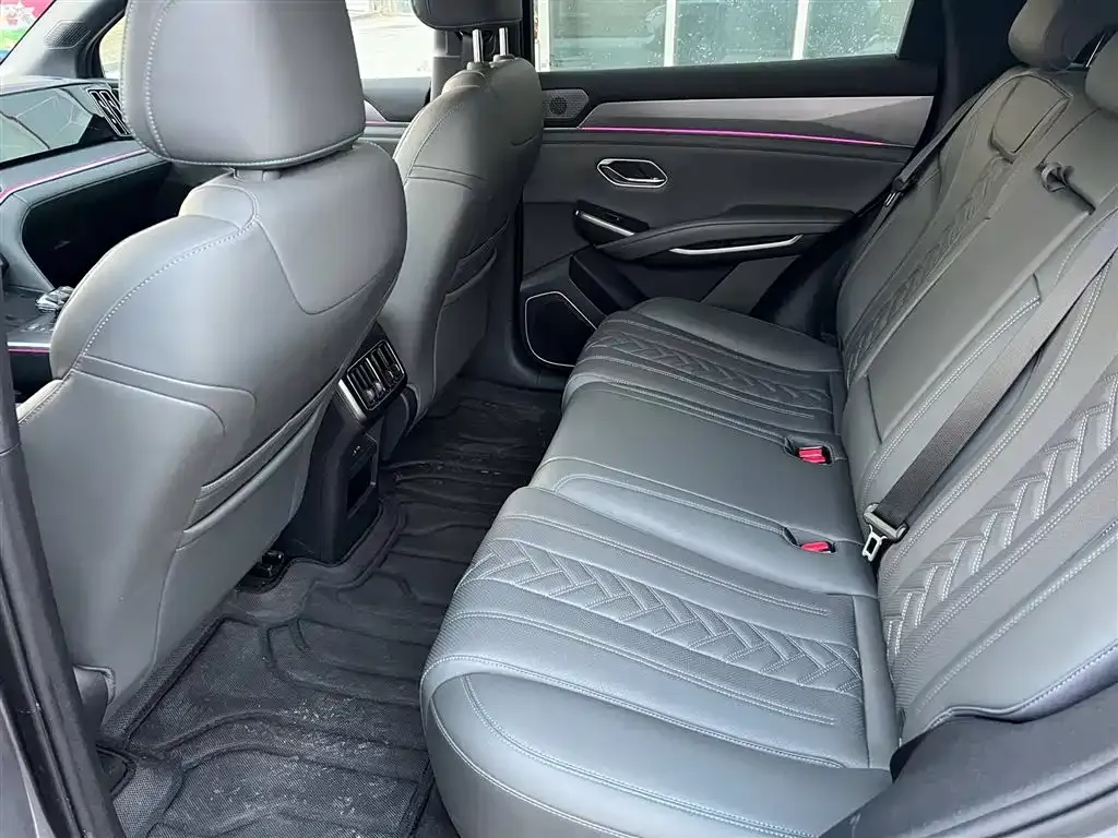 BYD L DM-i 2025 из CN, фото 4