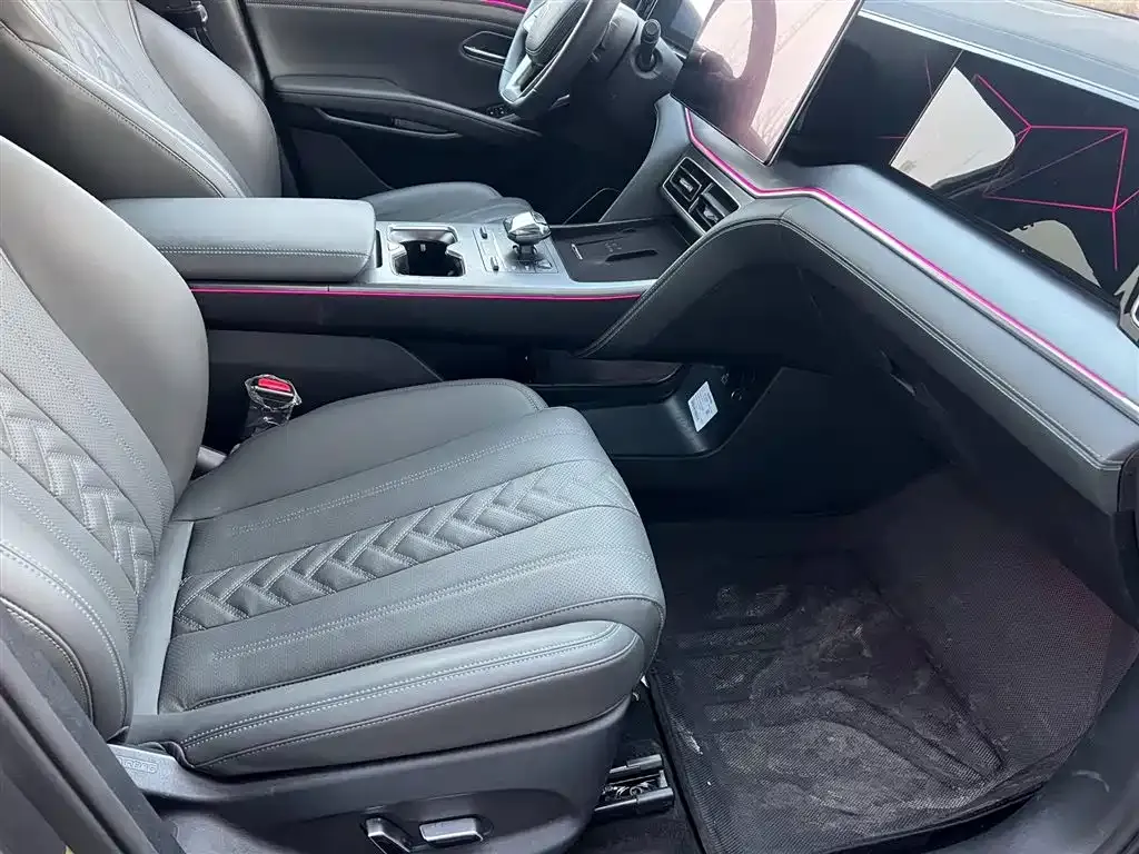 BYD L DM-i 2025 из CN, фото 5