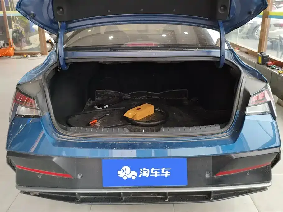 Hyundai Elantra 2023 из CN, фото 4