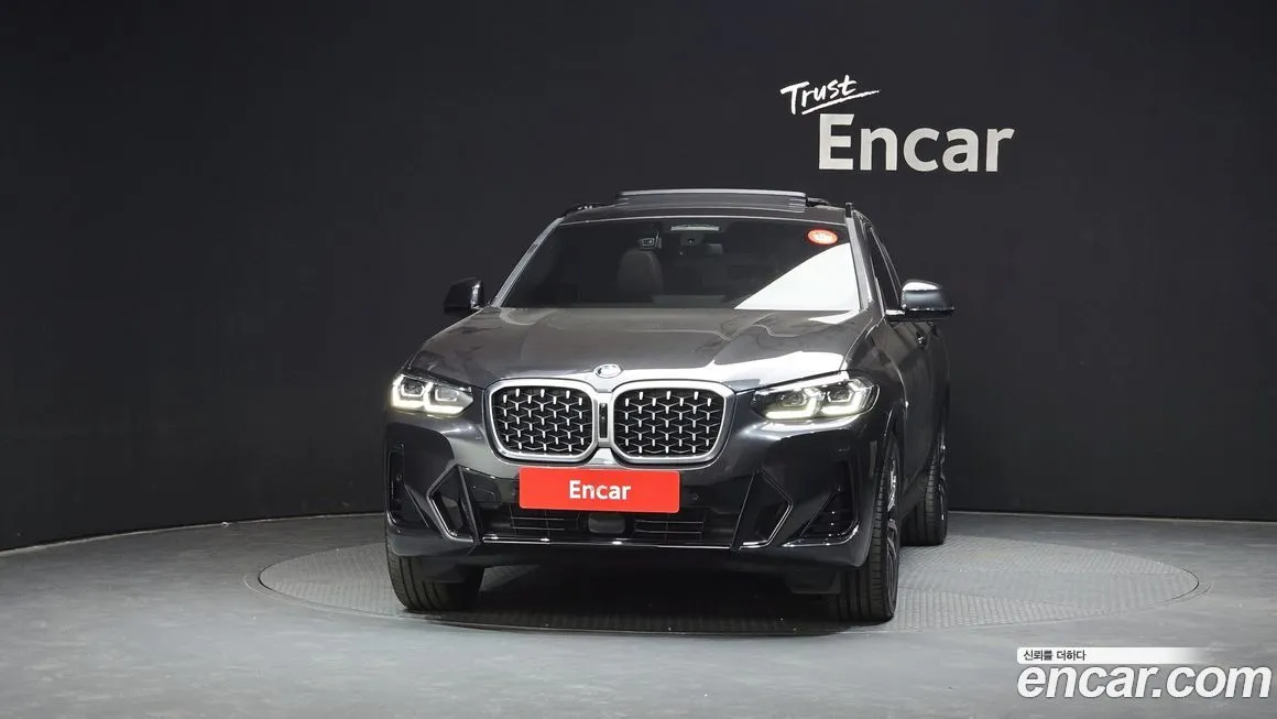 BMW X4 2025 из KR, фото 3