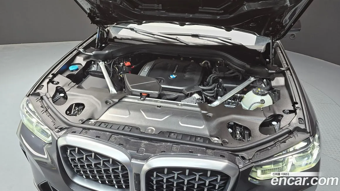 BMW X4 2025 из KR, фото 6