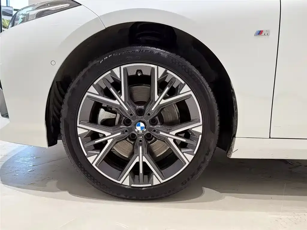 BMW 2 Series 2025 из CN, фото 6