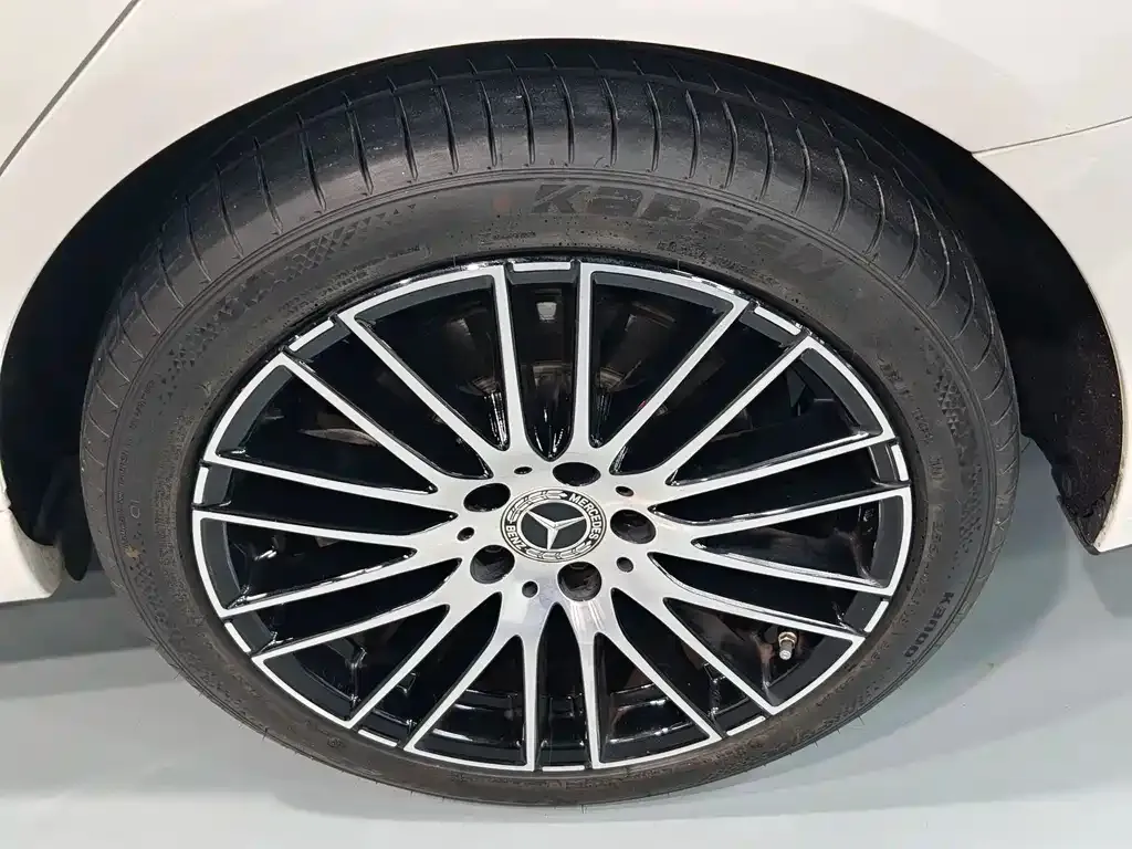 Mercedes-Benz C-Class 2023 из CN, фото 8