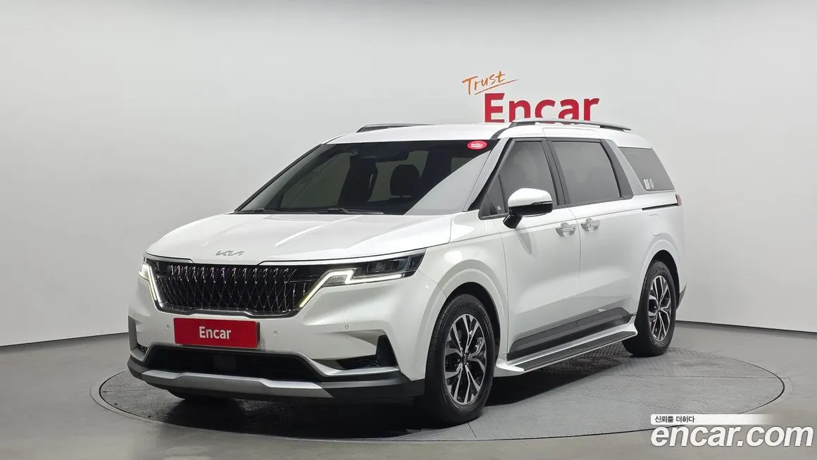 Kia Carnival 2023 из KR, фото 1