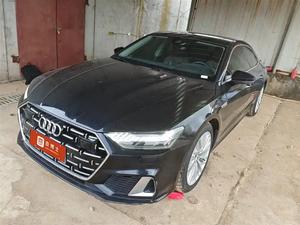 Audi A7L 2024 из CN, фото 2