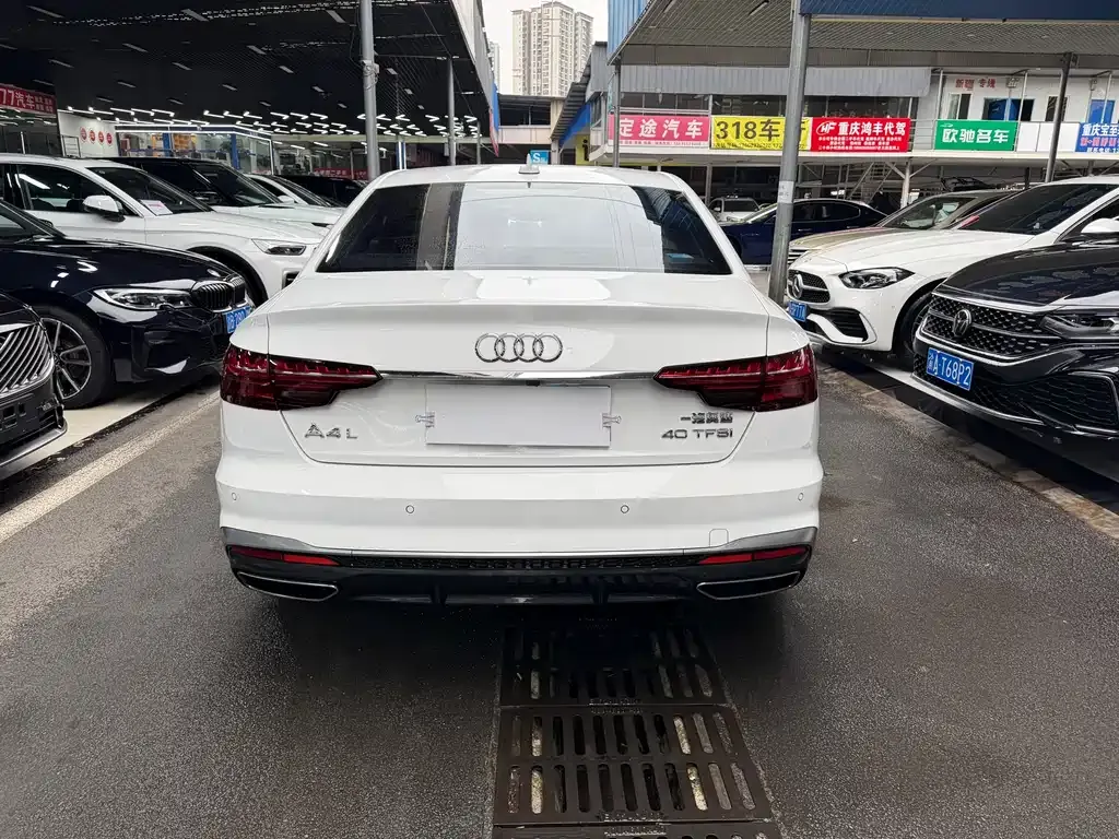 Audi A4L 2023 из CN, фото 7
