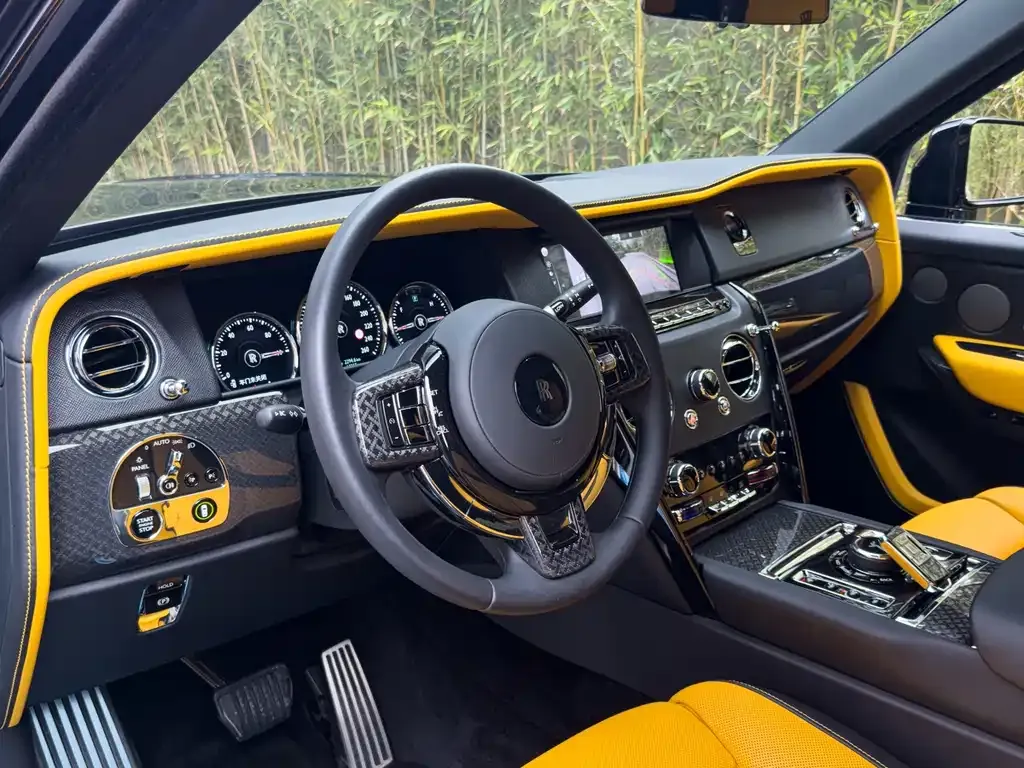 Rolls-Royce Cullinan 2021 из CN, фото 2