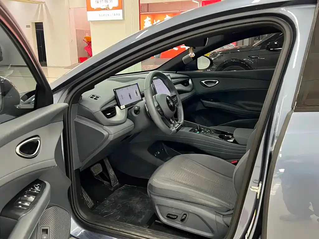 BYD Seal 06GT — фото 7