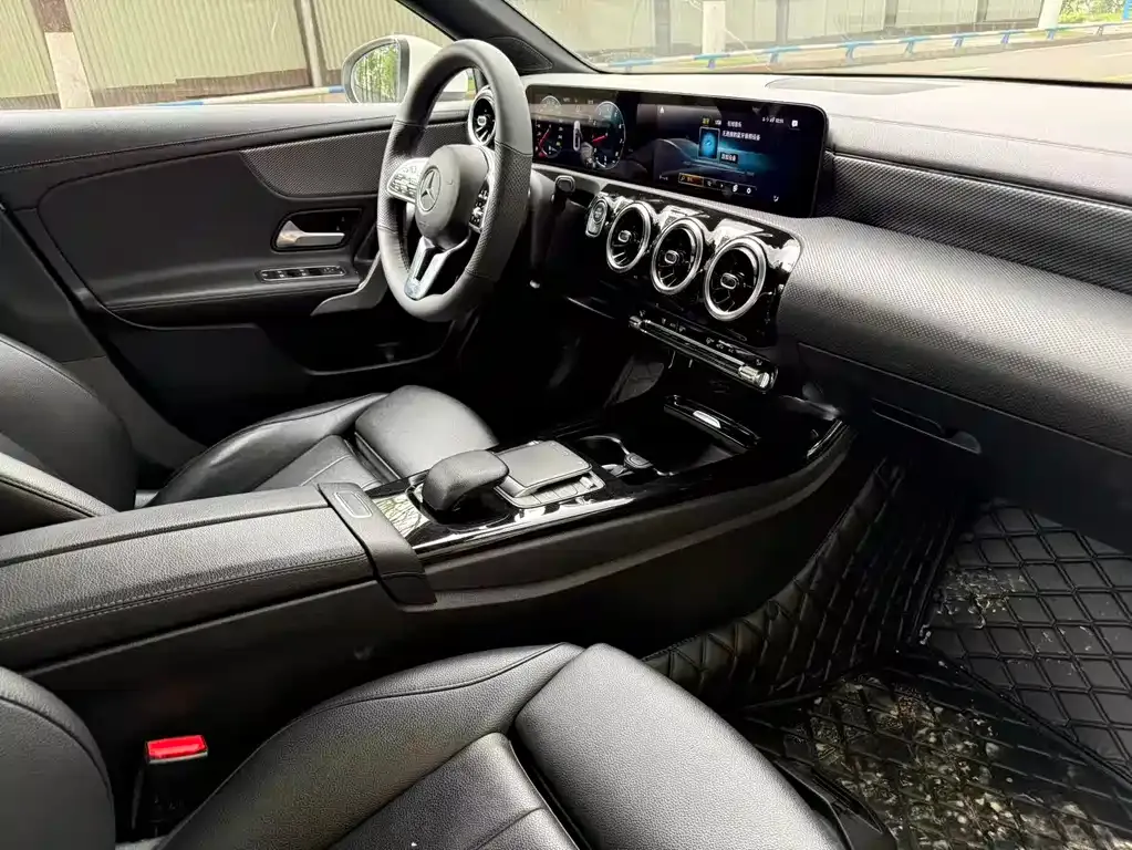 Mercedes-Benz A-Class 2021 из CN, фото 5