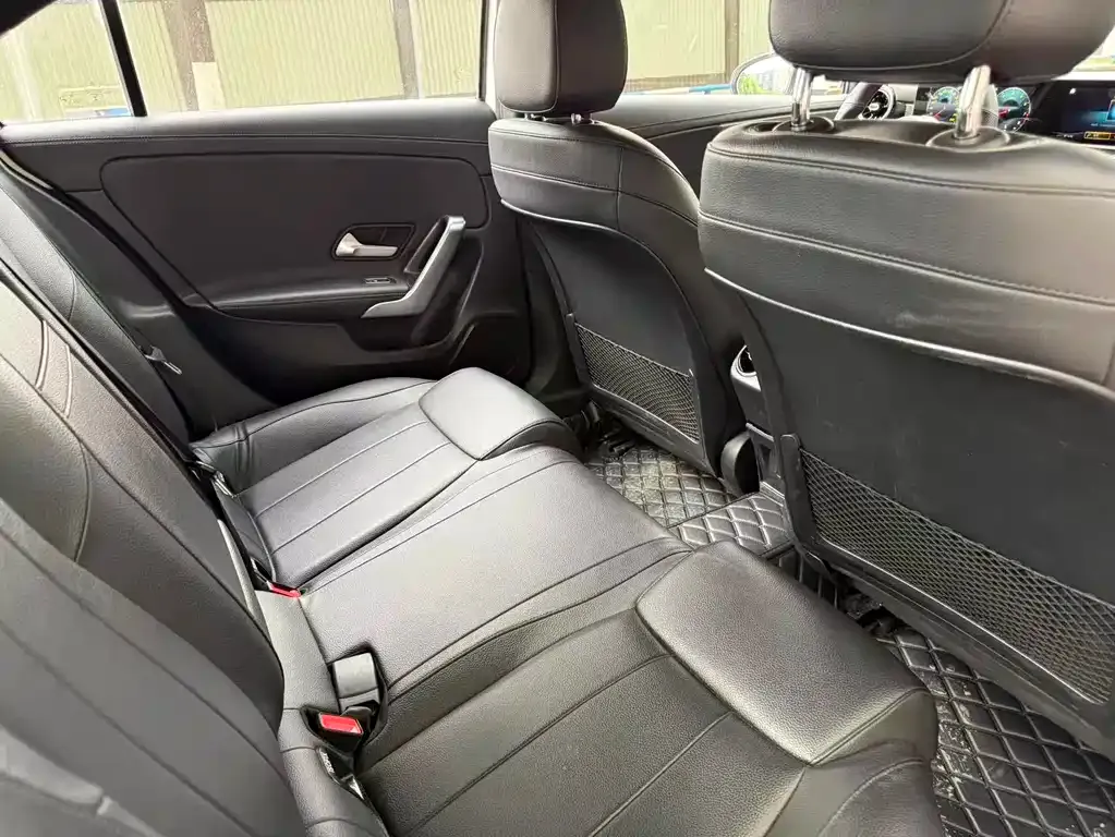 Mercedes-Benz A-Class 2021 из CN, фото 3