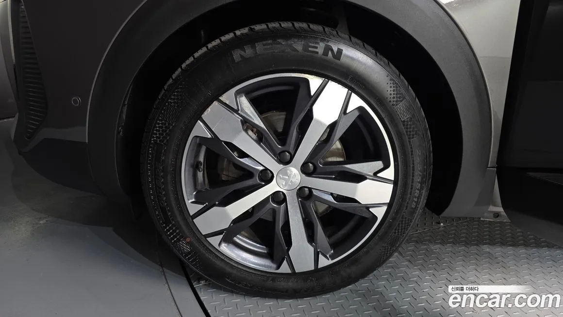 Peugeot 5008 2021 из KR, фото 5