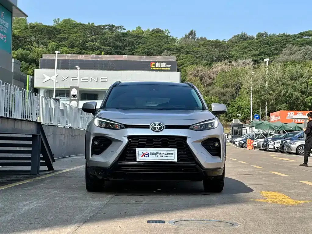 Toyota Wildlander 2025 из CN, фото 2