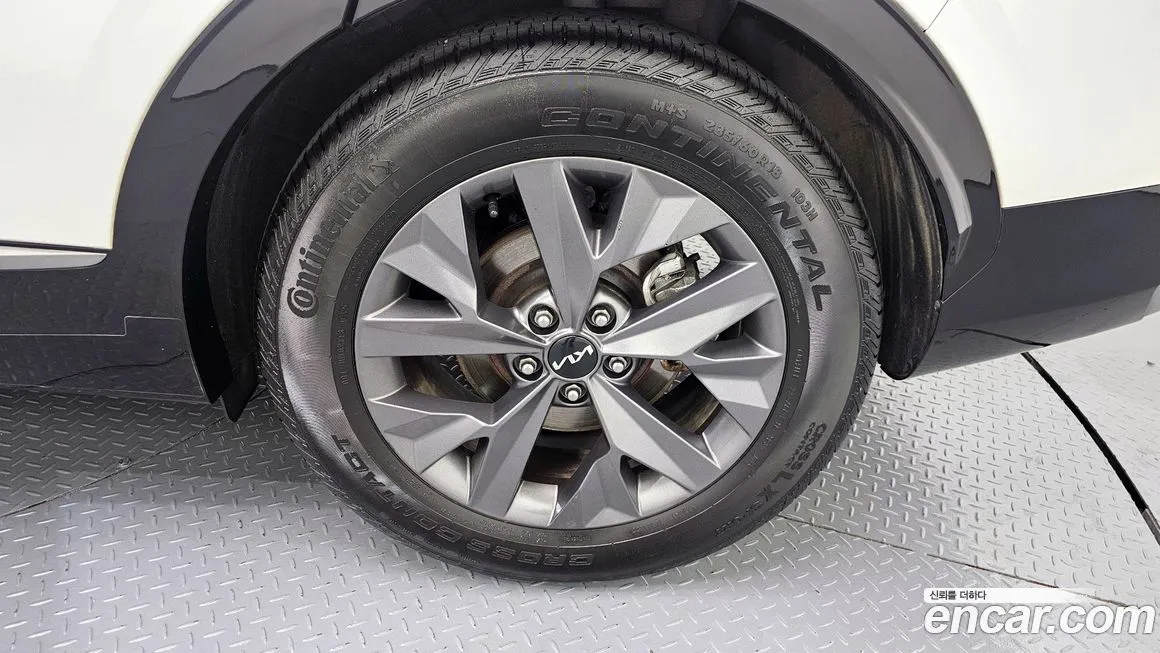 Kia Sportage — фото 7