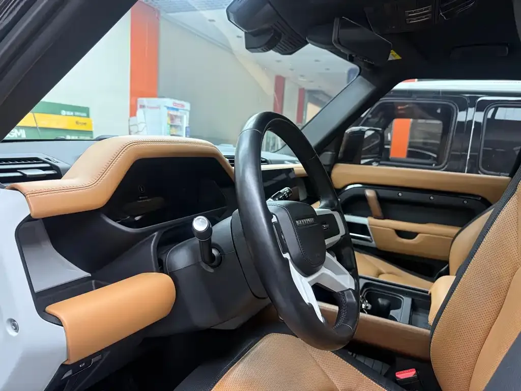 Land Rover Defender 2024 из CN, фото 4