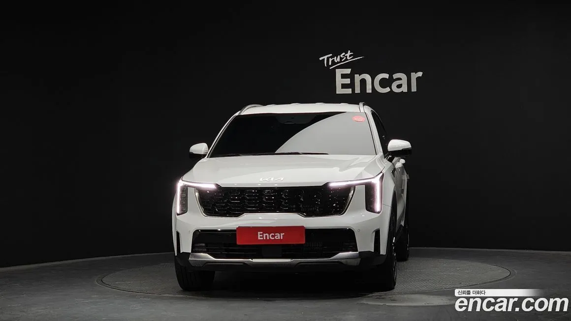 Kia Sorento — фото 3