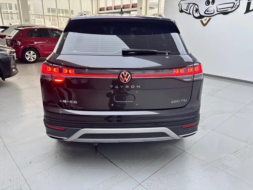 Volkswagen Tayron 2023 из CN, фото 8