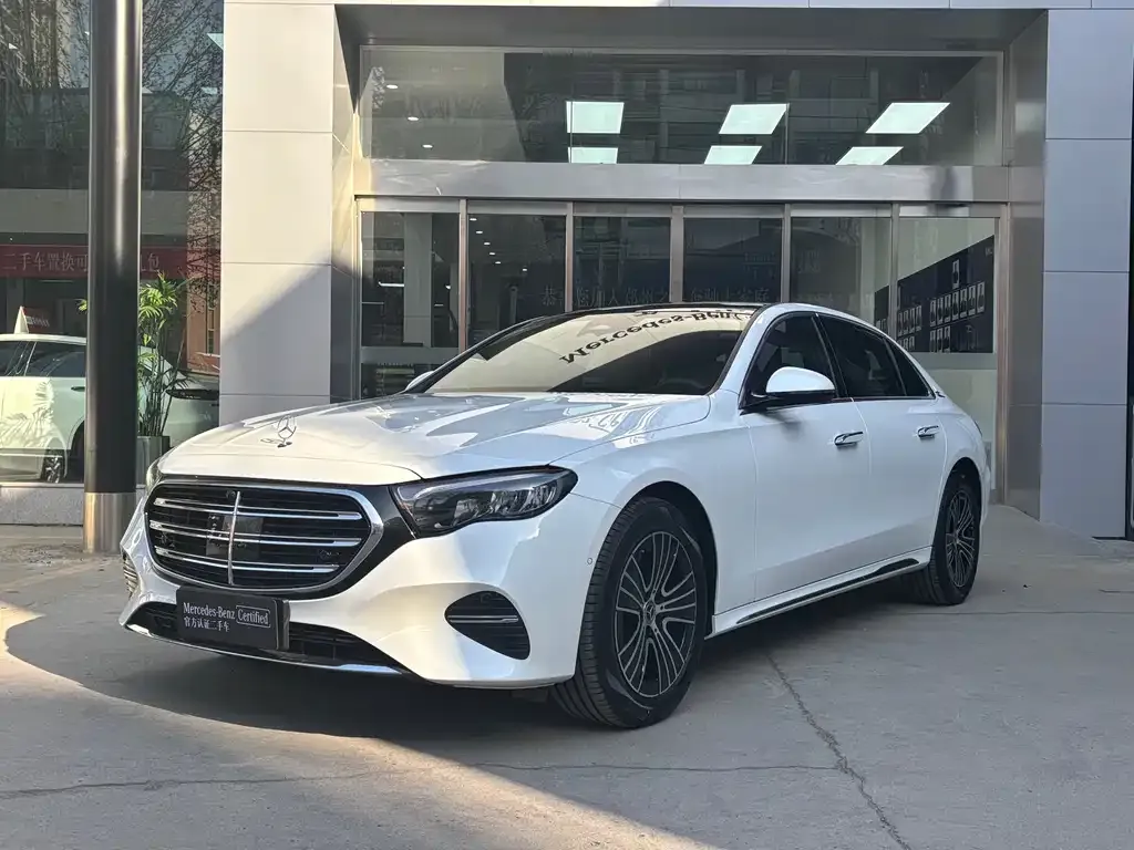 Mercedes-Benz E-Class 2025 из CN, фото 1