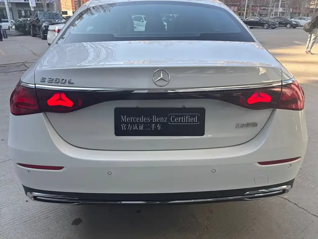 Mercedes-Benz E-Class 2025 из CN, фото 8