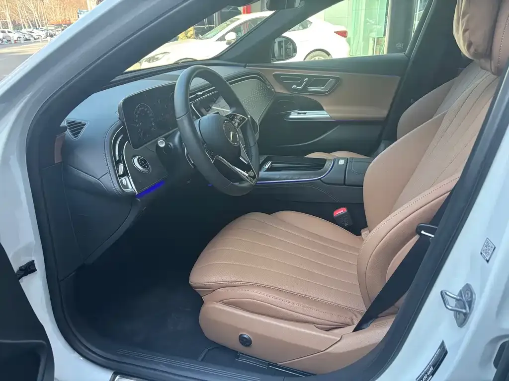 Mercedes-Benz E-Class 2025 из CN, фото 7