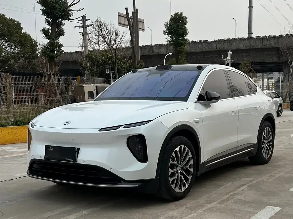 NIO EC6 — фото 1