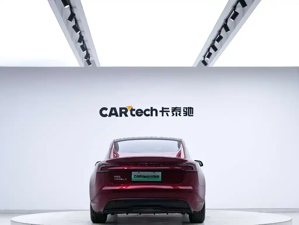 Tesla Model 3 2024 из CN, фото 7