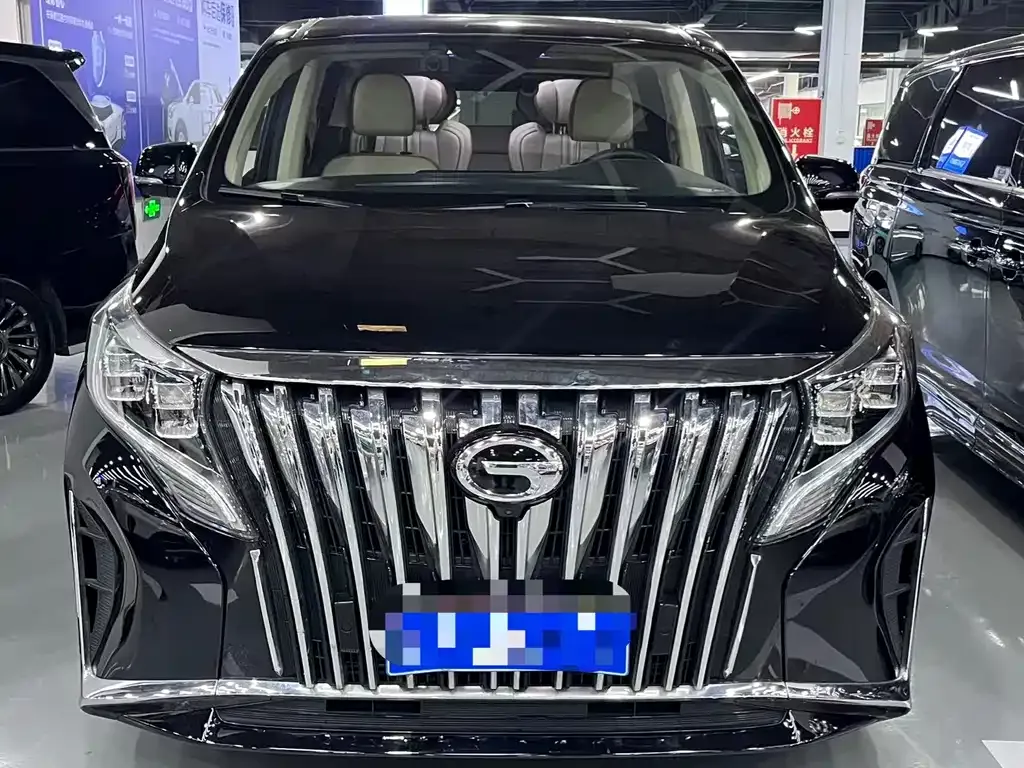 GAC Motor Trumpchi M8 — фото 10