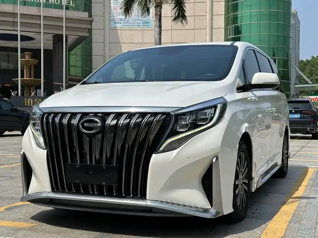 GAC Motor Trumpchi M8 — фото 1