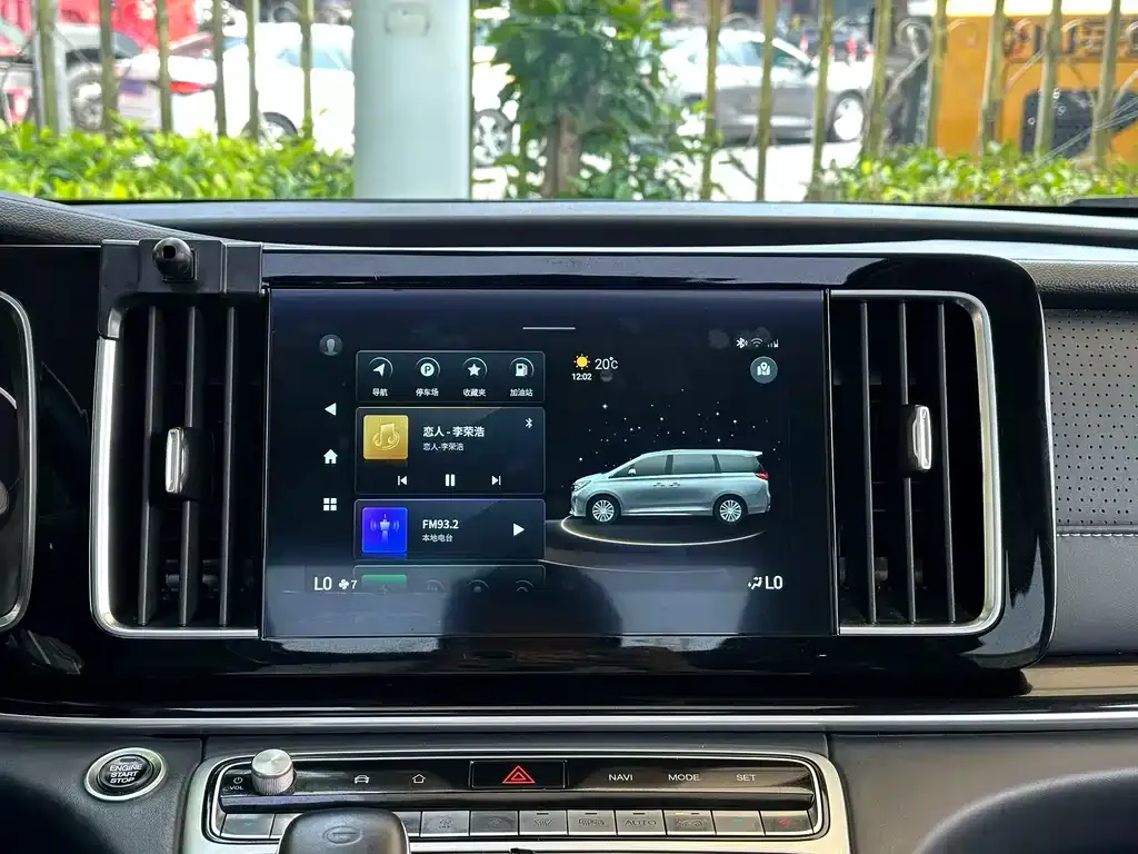 GAC Motor Trumpchi M8 — фото 4