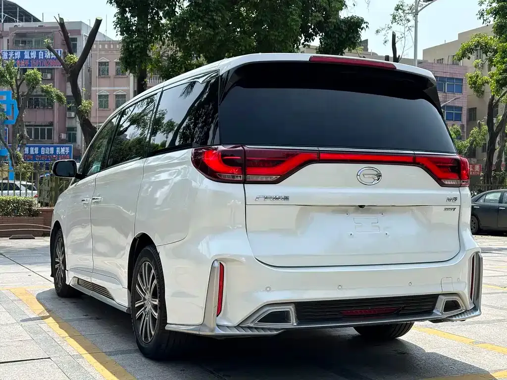 GAC Motor Trumpchi M8 — фото 8