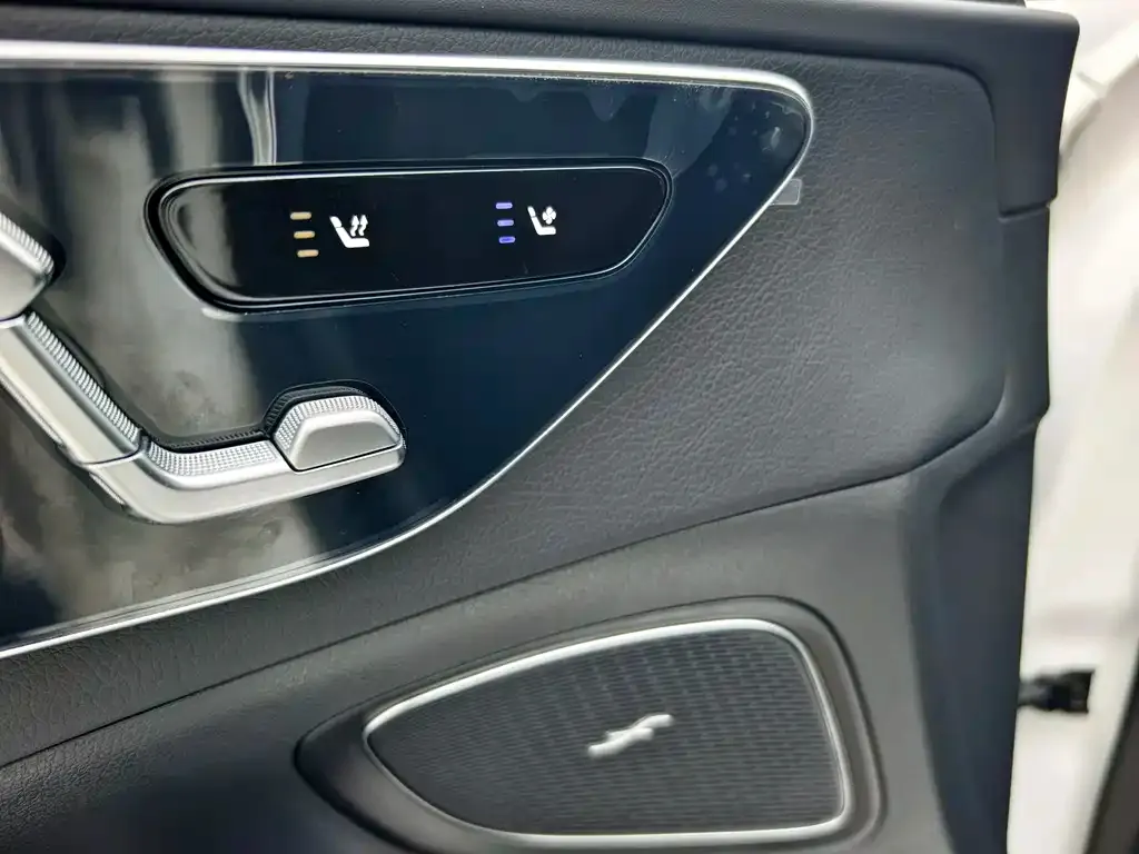 Mercedes-Benz C-Class 2025 из CN, фото 9