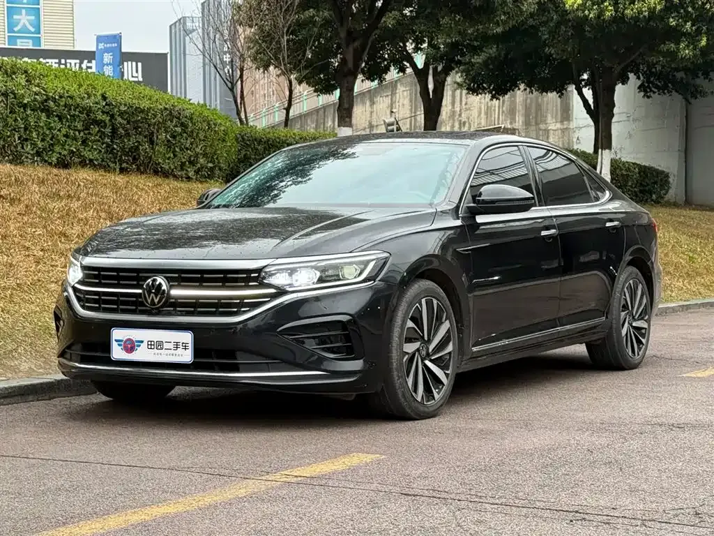 Volkswagen Passat 2023 из CN, фото 1