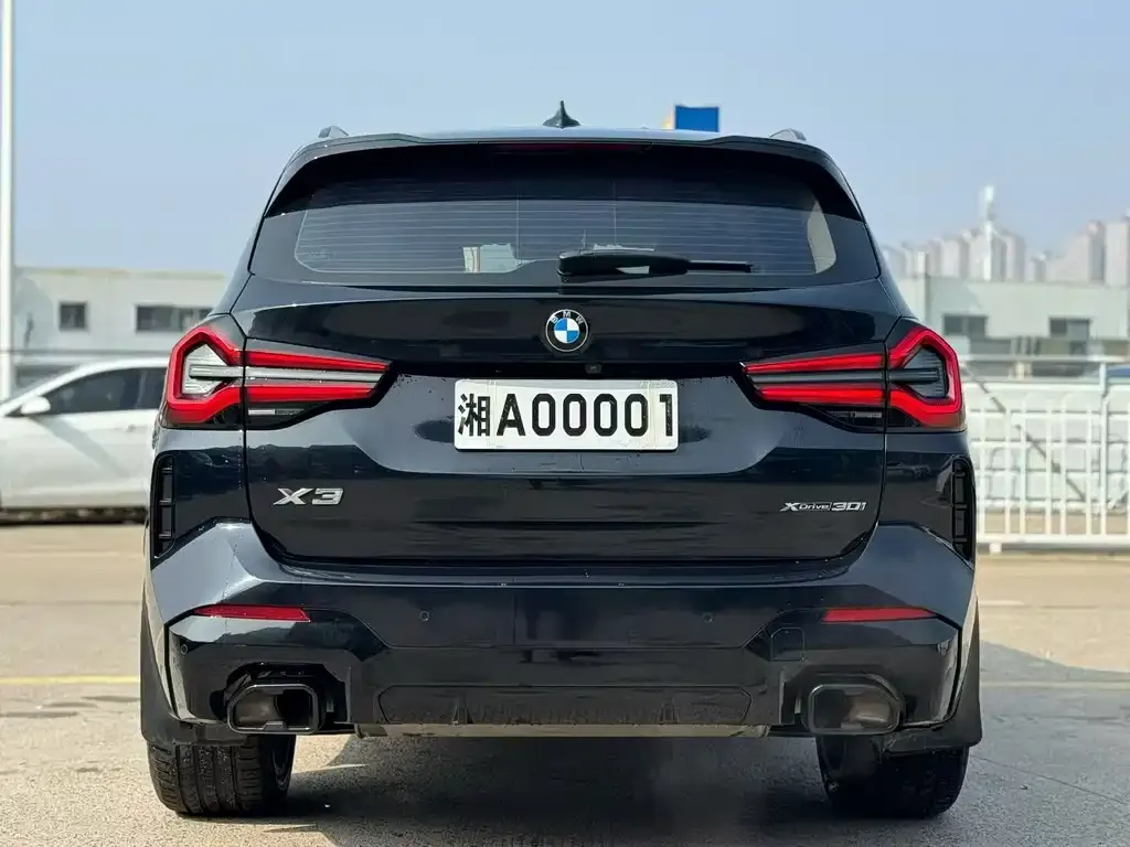 BMW X3 — фото 2