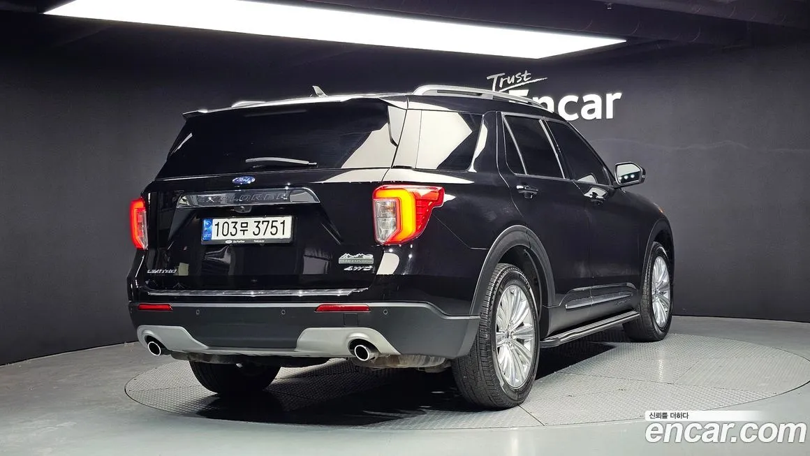 Ford Explorer 2022 из KR, фото 3