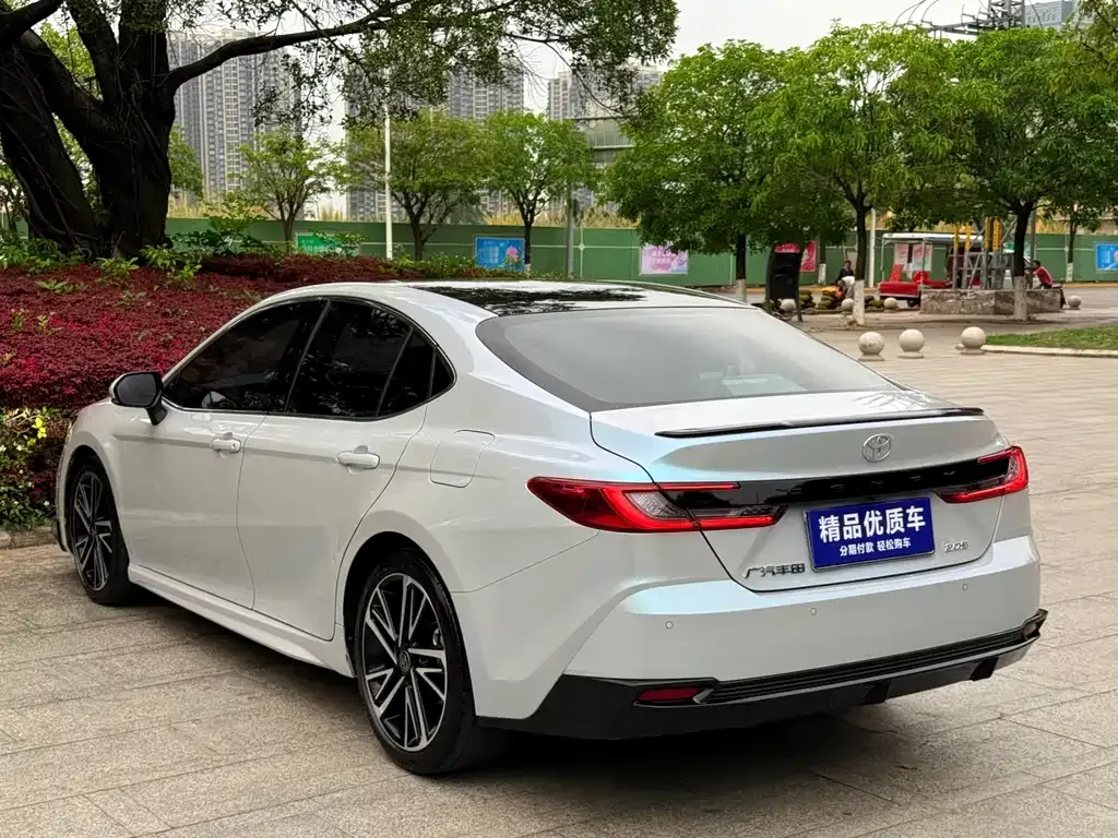 Toyota Camry 2024 из CN, фото 8
