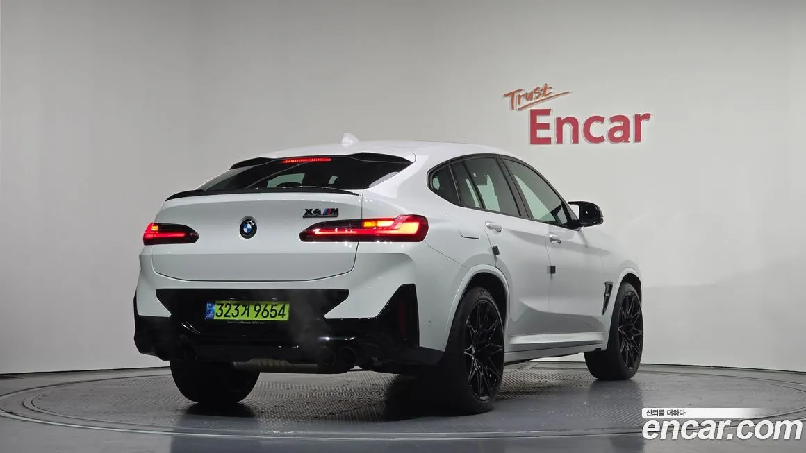 BMW X4M 2024 из KR, фото 4