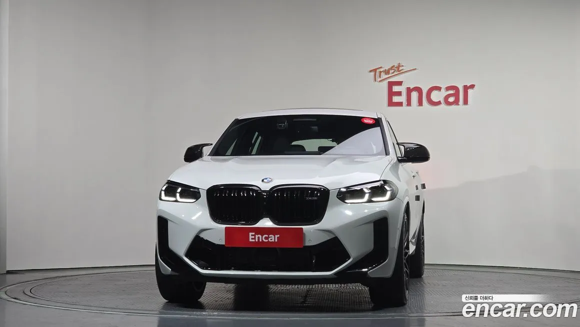 BMW X4M 2024 из KR, фото 3