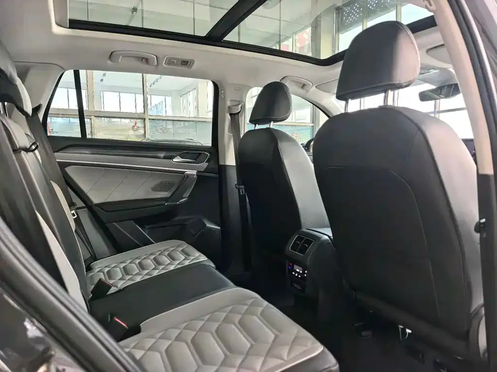 Volkswagen Tayron — фото 2