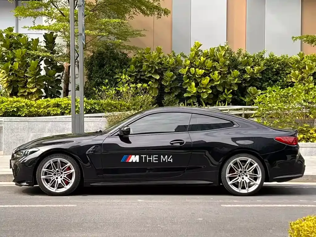 BMW M4 2025 из CN, фото 10