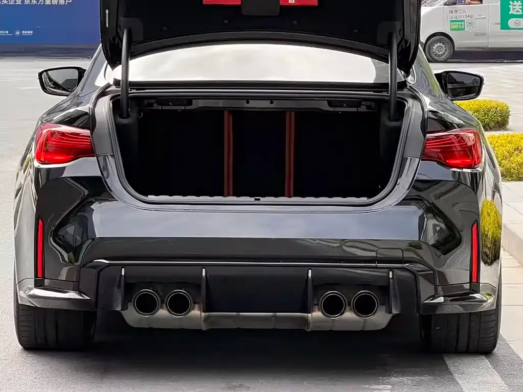 BMW M4 2025 из CN, фото 4